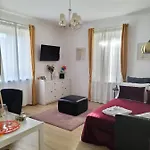 Gemelli-san Pietro-trastevere-casa Con Posto Auto Rzym
