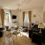 Gemelli-san Pietro-trastevere-casa Con Posto Auto Apartamento Roma