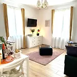 Gemelli-san Pietro-trastevere-casa Con Posto Auto Apartamento Roma