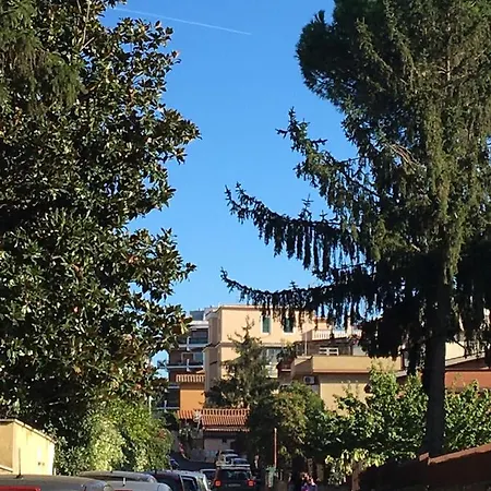 Apartment Gemelli-san Pietro-trastevere-casa Con Posto Auto Rome